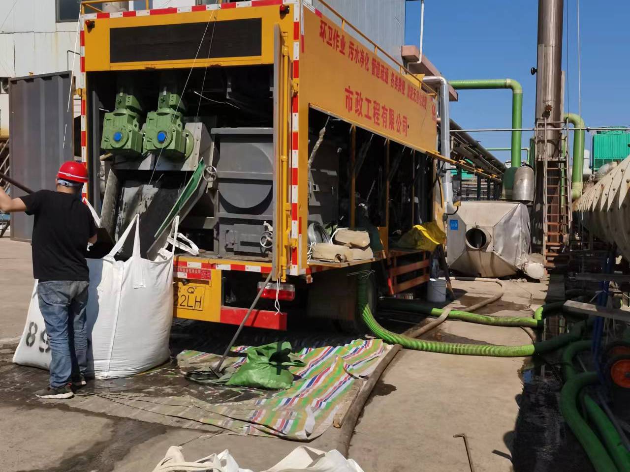 溆浦淤泥压干处理